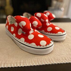 Vans x Disney Minnie Mouse Gore Bow Sneakers Red/White Womens 10.5